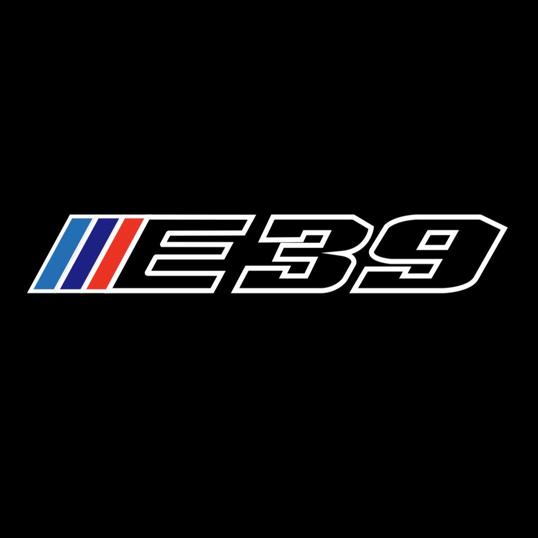 BMW M3 LOGO PROJECTOR LIGHTS Nr.24 (الكمية 1 = 1 مجموعة / 2 أضواء باب)