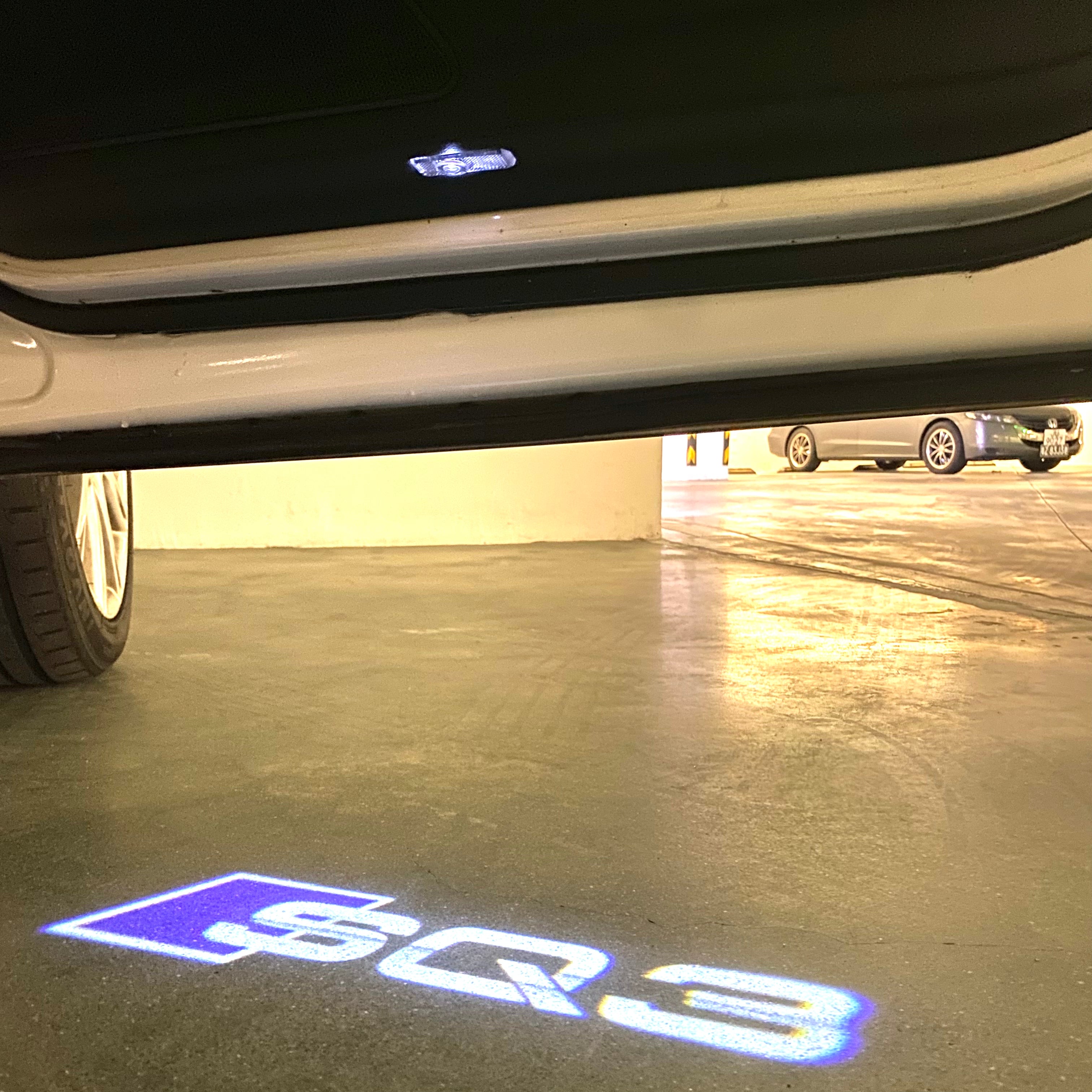 AUDI LOGO PROJECTOT LIGHTS Nr.120 (الكمية 1 = 2 Logo Films /2 أضواء الباب)