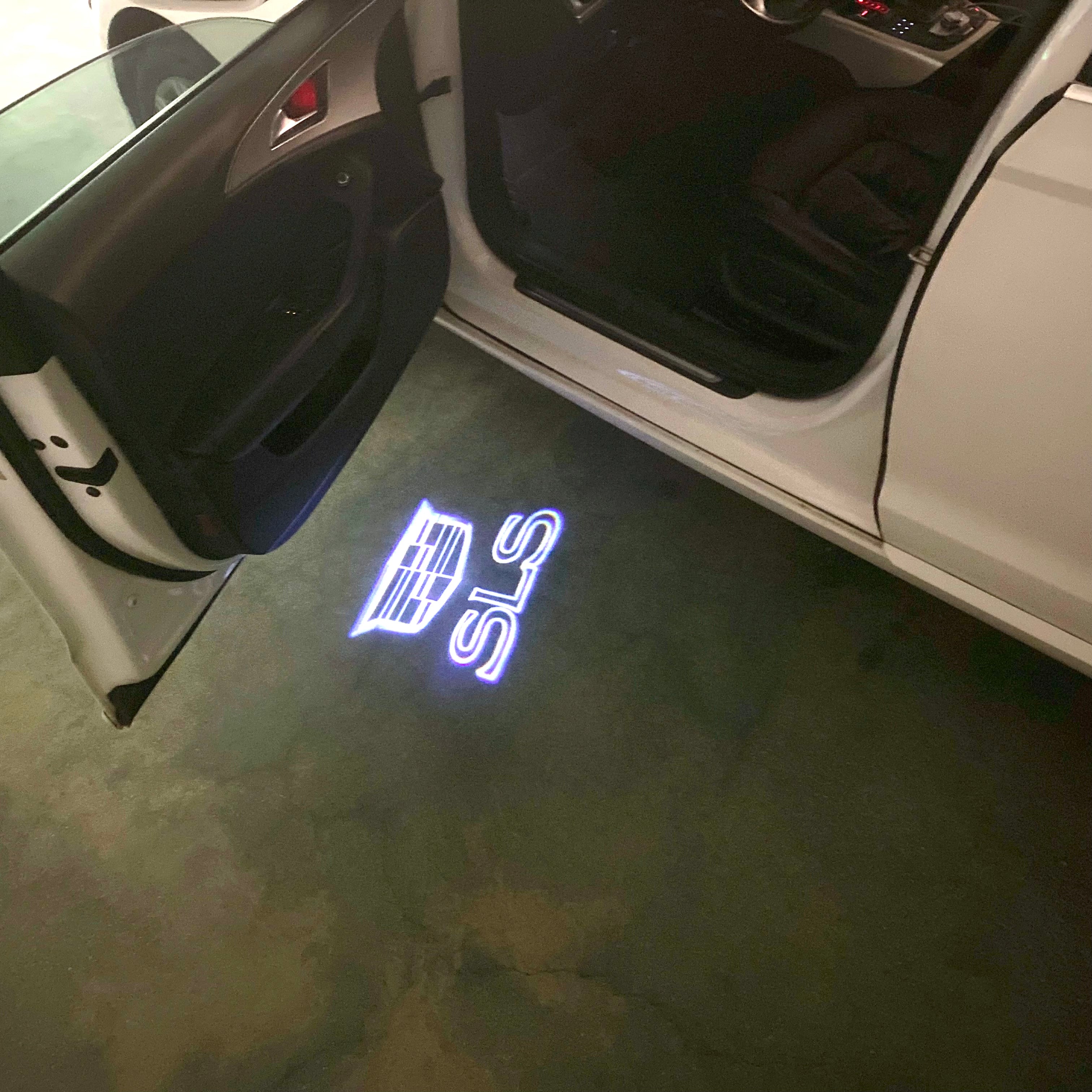 AUDI LOGO PROJECTOT LIGHTS Nr.19 (الكمية 1 = 2 Logo Films /2 أضواء الباب)