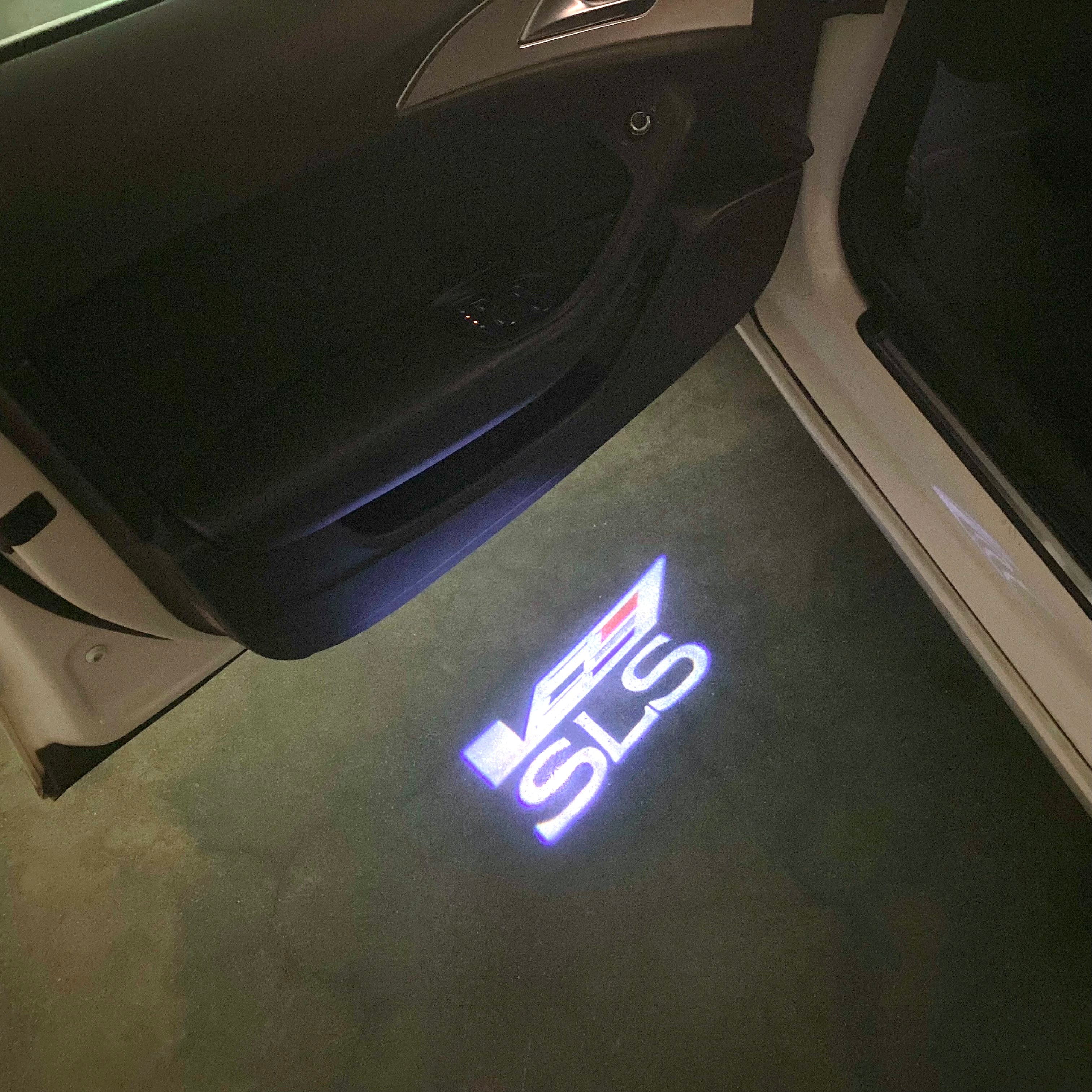 AUDI LOGO PROJECTOT LIGHTS Nr.19 (الكمية 1 = 2 Logo Films /2 أضواء الباب)