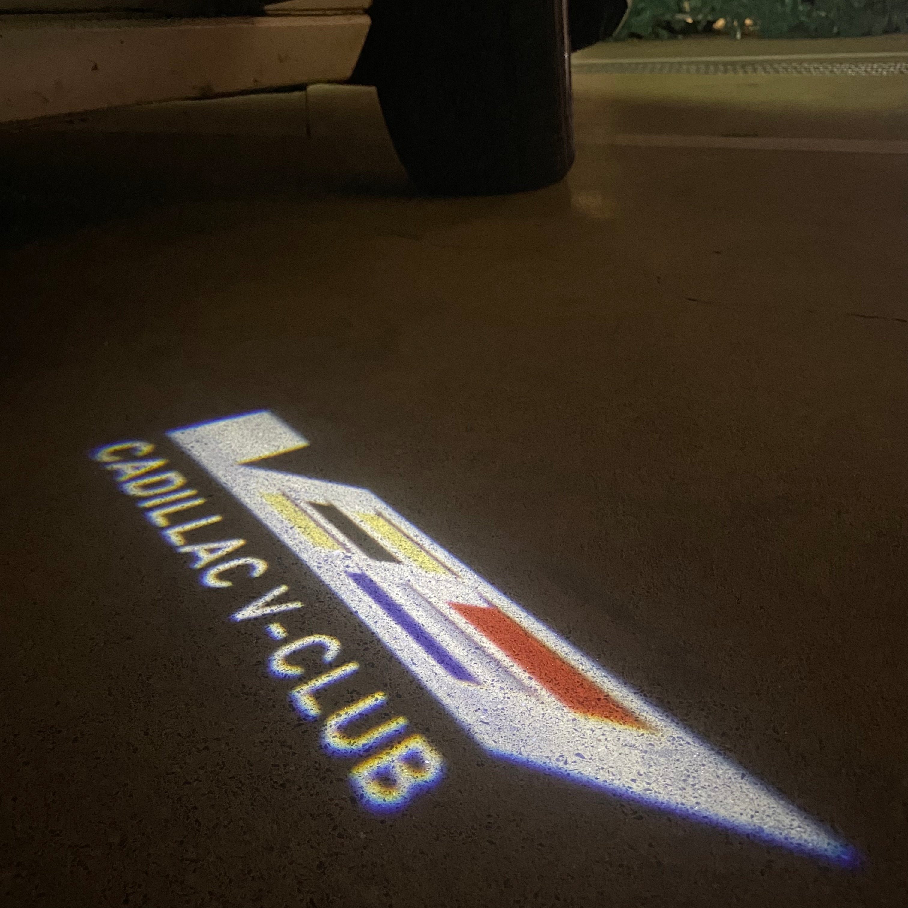 AUDI LOGO PROJECTOT LIGHTS Nr.19 (الكمية 1 = 2 Logo Films /2 أضواء الباب)