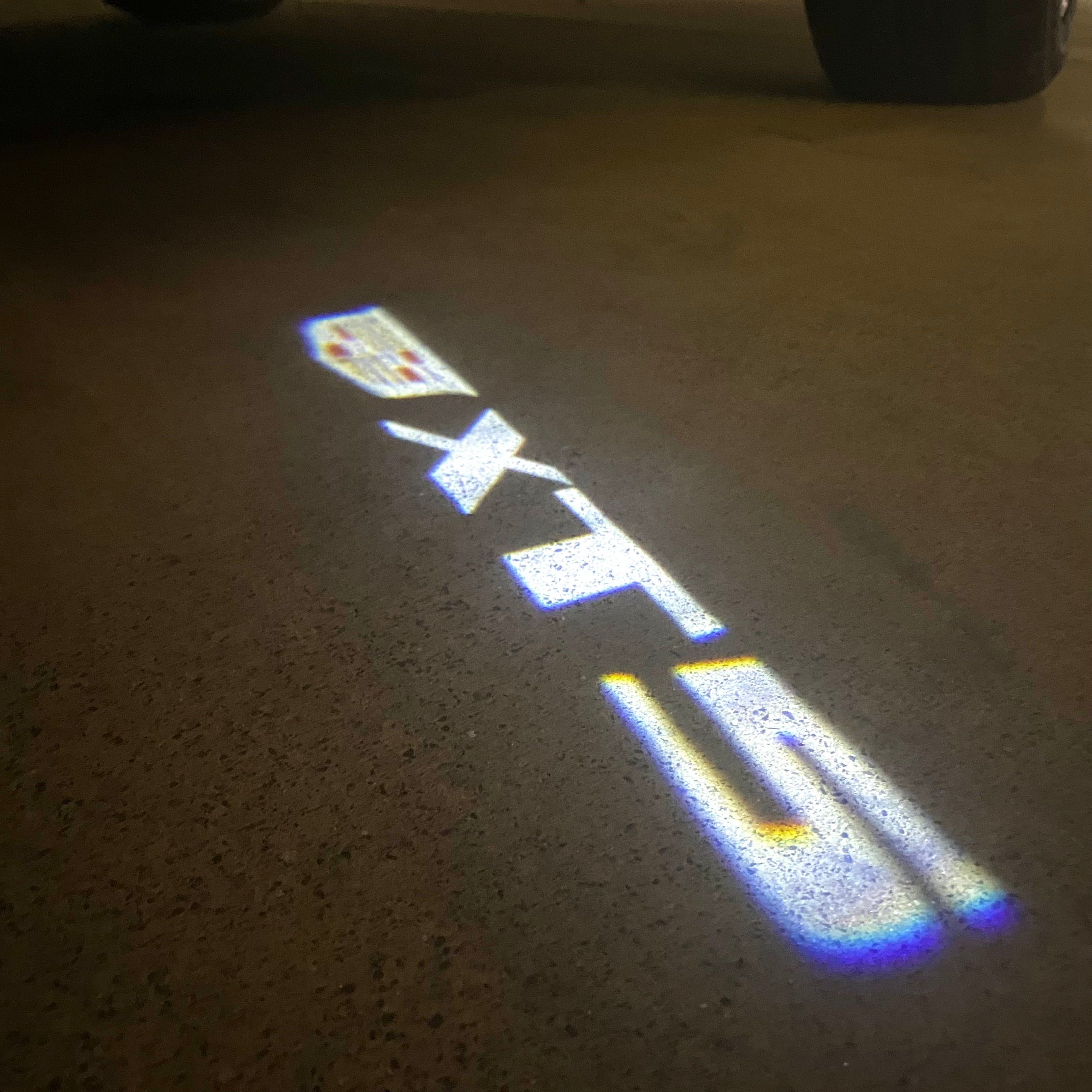 AUDI LOGO PROJECTOT LIGHTS Nr.19 (الكمية 1 = 2 Logo Films /2 أضواء الباب)