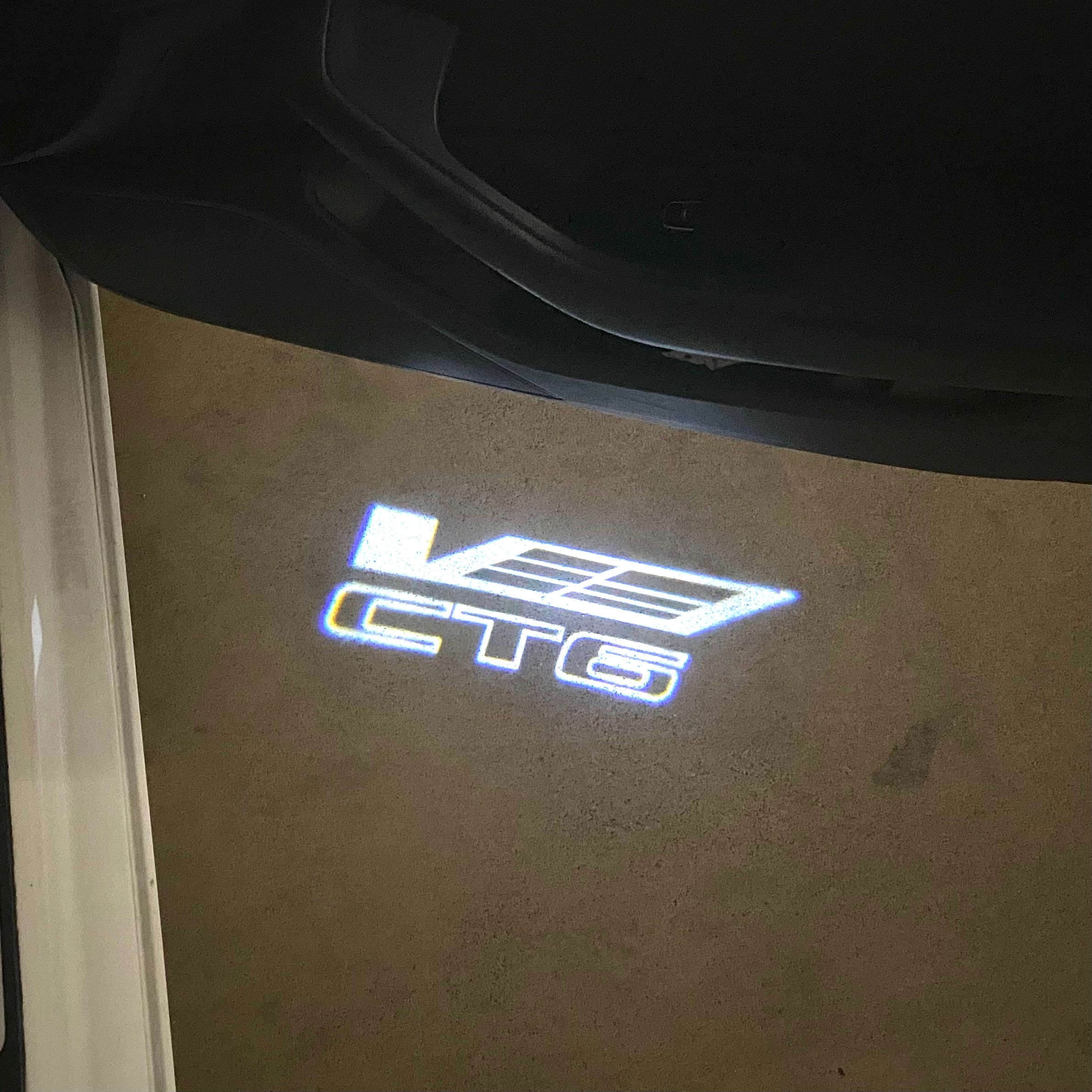 AUDI LOGO PROJECTOT LIGHTS Nr.19 (الكمية 1 = 2 Logo Films /2 أضواء الباب)