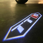 AUDI LOGO PROJECTOT LIGHTS Nr.120 (الكمية 1 = 2 Logo Films /2 أضواء الباب)