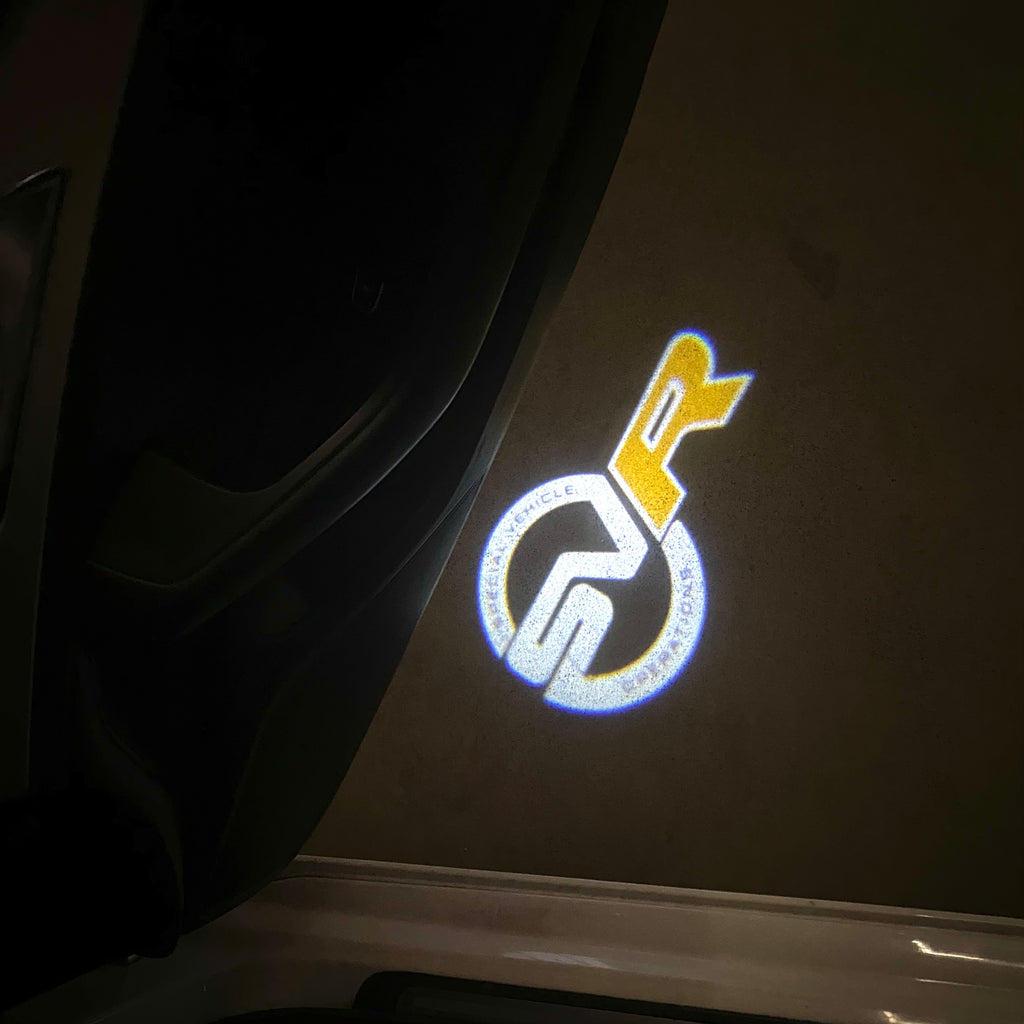 Land Rover LOGO PROJECROTR LIGHTS Nr.04 (الكمية 1 = 1 مجموعة / 2 أضواء باب)