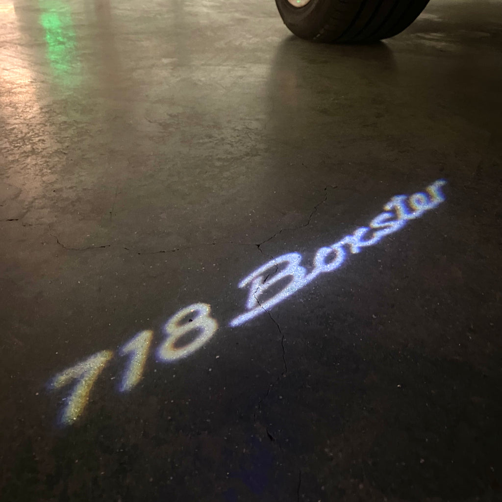 PORSCHE Boxster S LOGO PROJECTOT LIGHTS Nr.17 (الكمية 1 = 2 شعار فيلم / 2 أضواء باب)