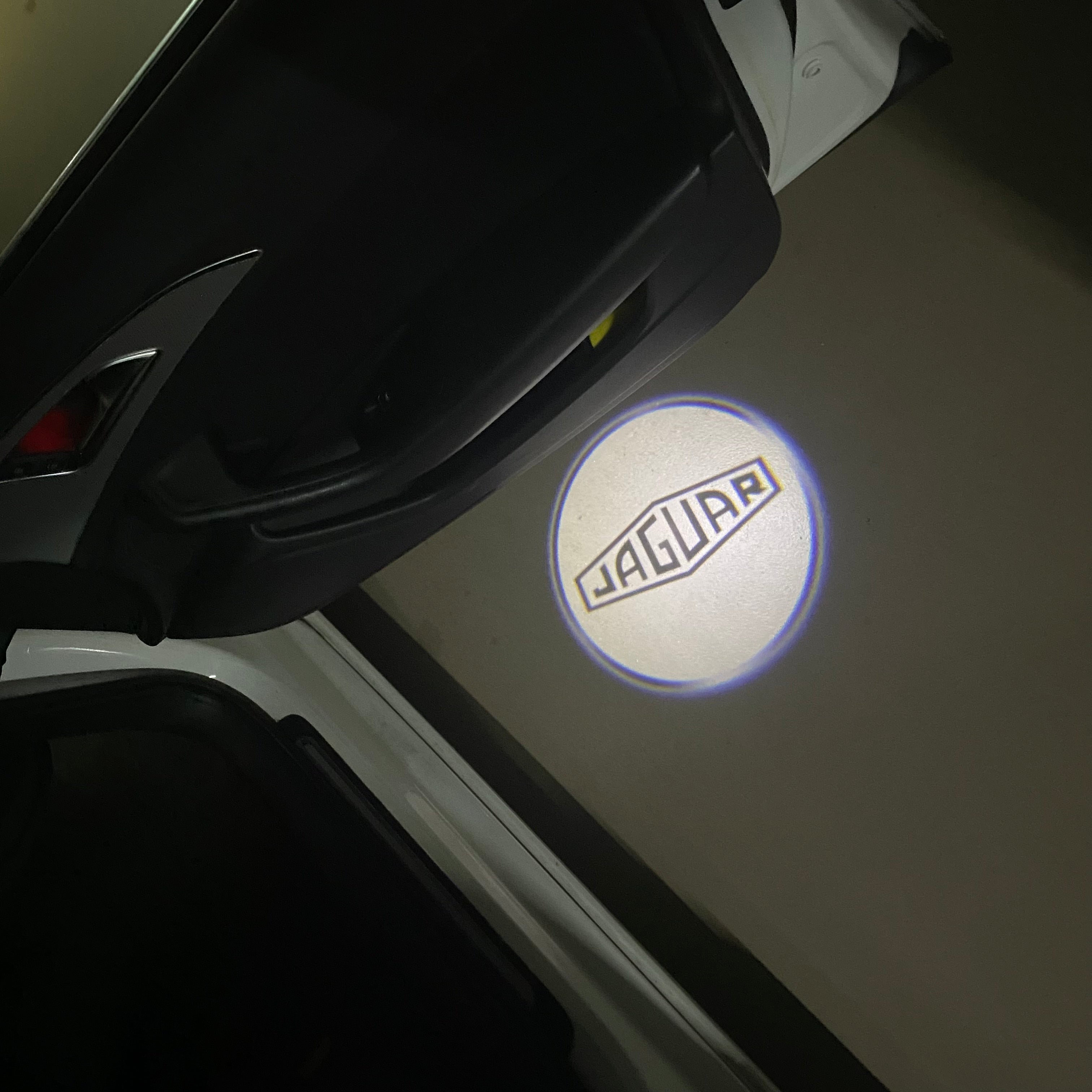 جاكوار LOGO PROJECROTR أضواء Nr.11 (الكمية 1 = 1 مجموعات / 2 أضواء الباب)