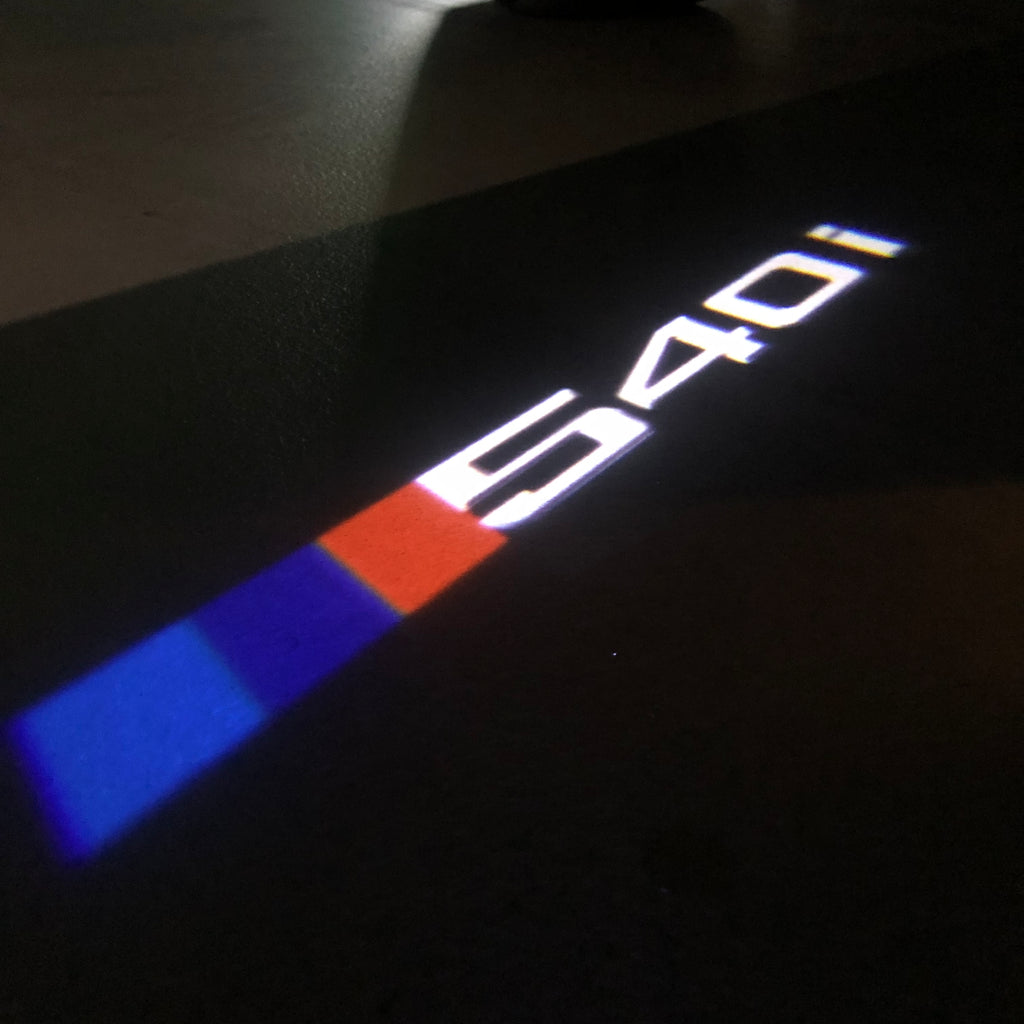 BMW M3 LOGO PROJECTOR LIGHTS Nr.24 (الكمية 1 = 1 مجموعة / 2 أضواء باب)
