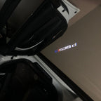 BMW M3 LOGO PROJECTOR LIGHTS Nr.24 (الكمية 1 = 1 مجموعة / 2 أضواء باب)