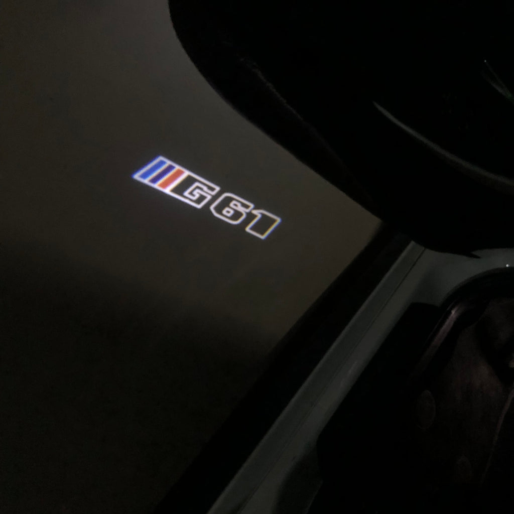 BMW M3 LOGO PROJECTOR LIGHTS Nr.24 (الكمية 1 = 1 مجموعة / 2 أضواء باب)