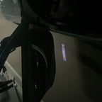 BMW M3 LOGO PROJECTOR LIGHTS Nr.24 (الكمية 1 = 1 مجموعة / 2 أضواء باب)