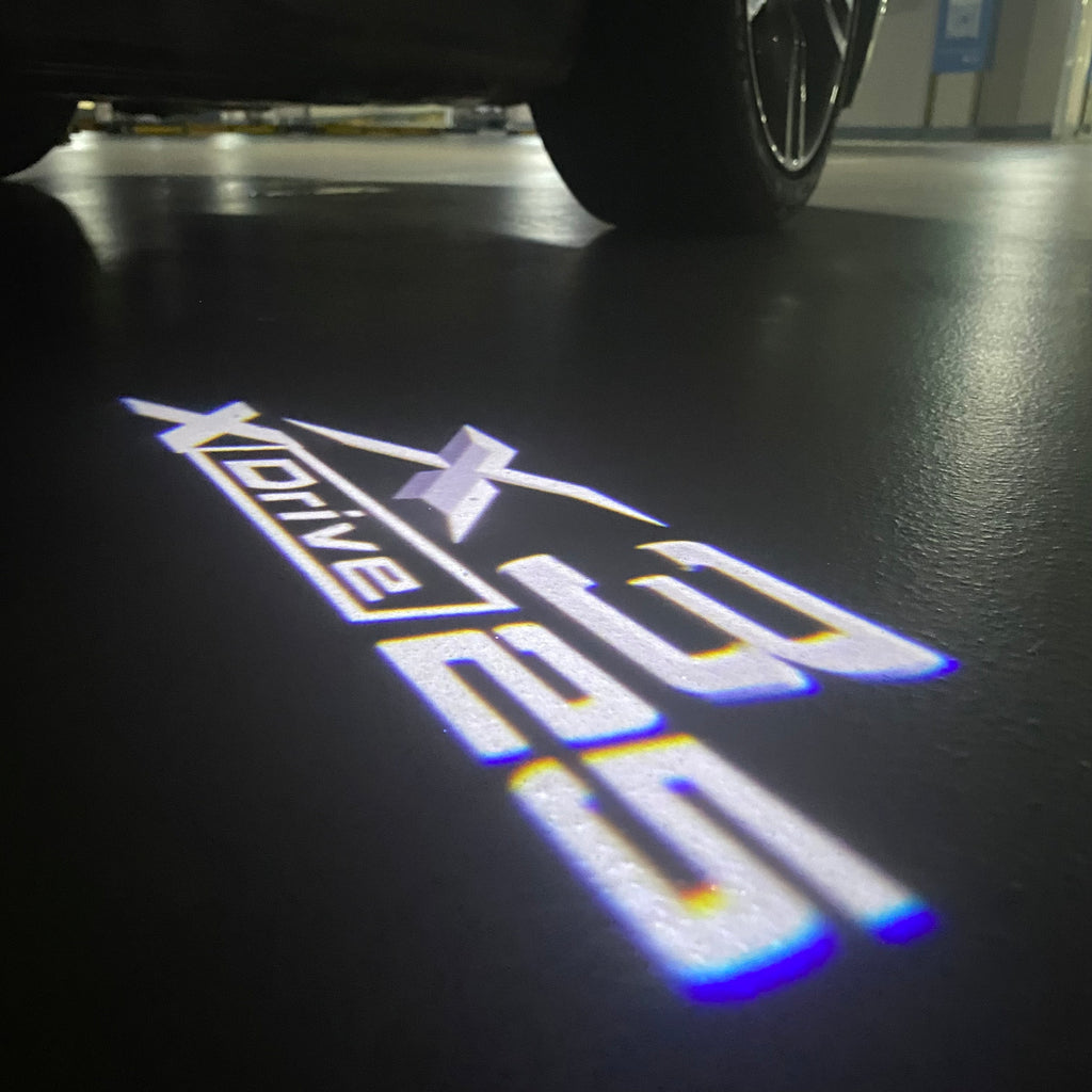 BMW M3 LOGO PROJECTOR LIGHTS Nr.24 (الكمية 1 = 1 مجموعة / 2 أضواء باب)