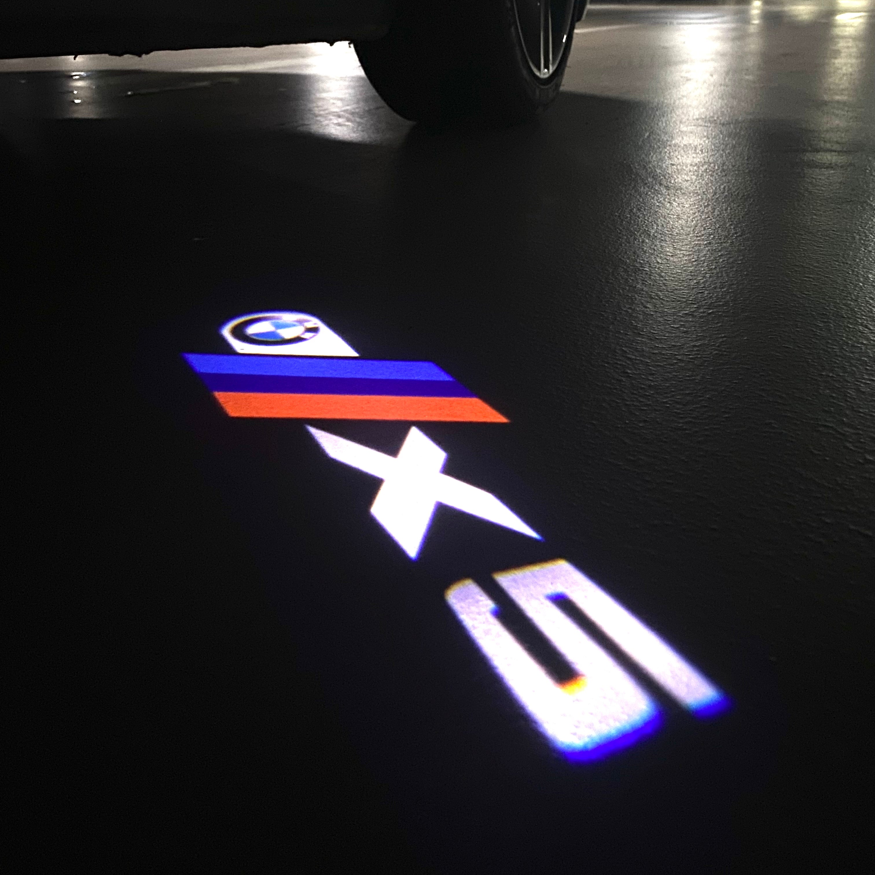 BMW M3 LOGO PROJECTOR LIGHTS Nr.24 (الكمية 1 = 1 مجموعة / 2 أضواء باب)