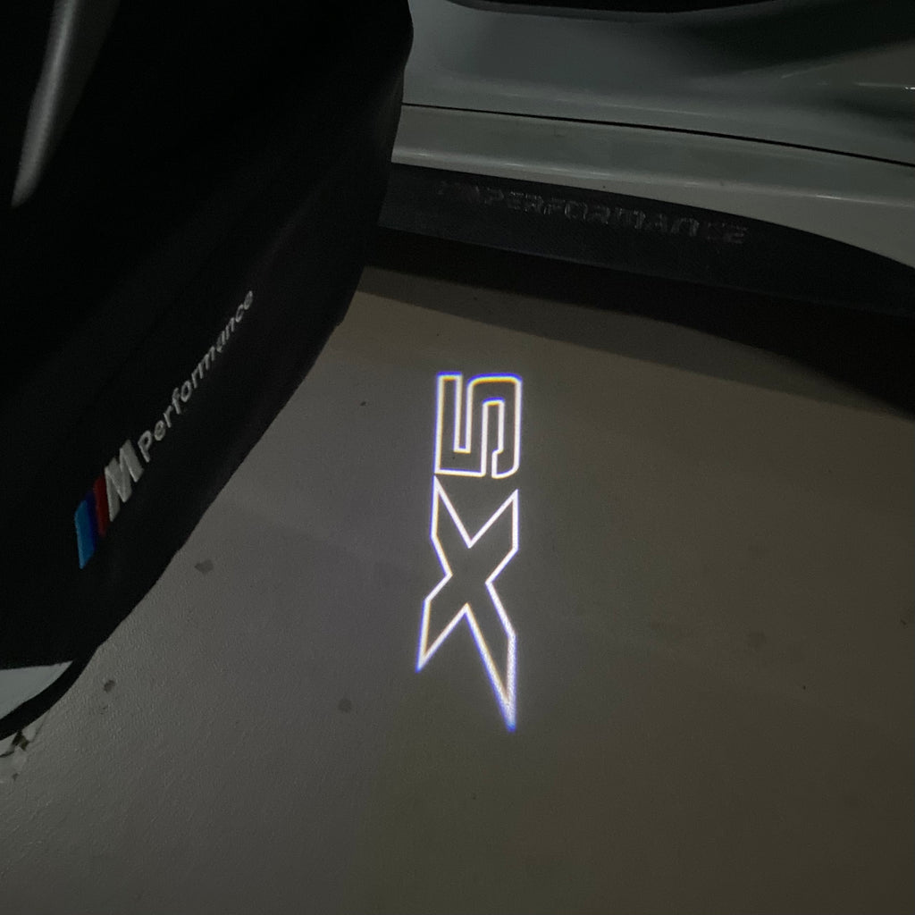 BMW M3 LOGO PROJECTOR LIGHTS Nr.24 (الكمية 1 = 1 مجموعة / 2 أضواء باب)