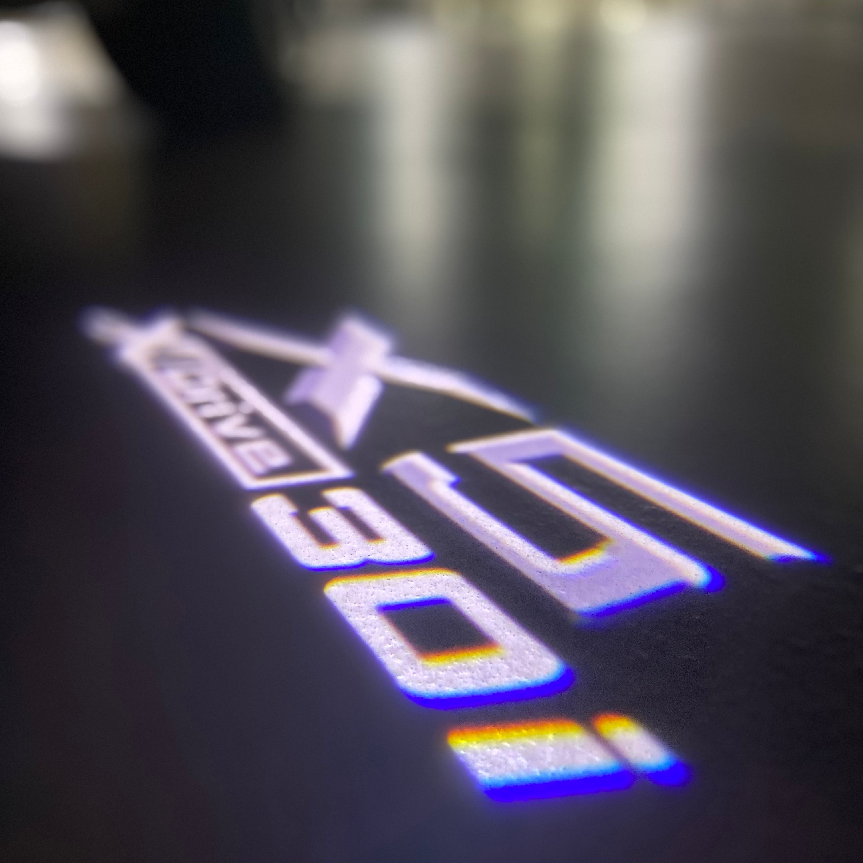 BMW M3 LOGO PROJECTOR LIGHTS Nr.24 (الكمية 1 = 1 مجموعة / 2 أضواء باب)