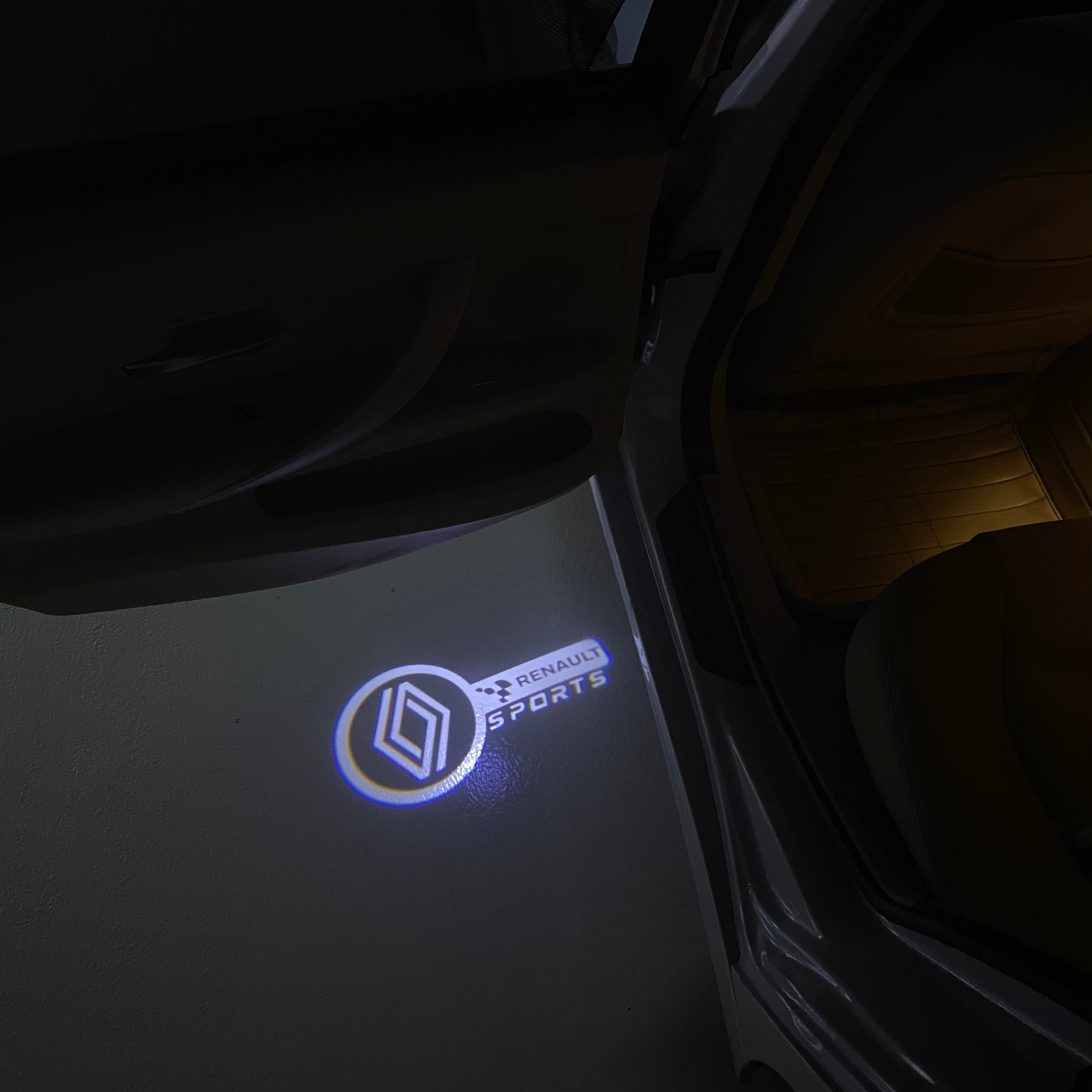 RENAULT Sport LOGO PROJECROTR LIGHTS Nr.0916 (quantity  1 =  2 Logo Film & 2 door lights)