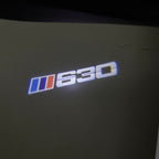 BMW M3 LOGO PROJECTOR LIGHTS Nr.24 (الكمية 1 = 1 مجموعة / 2 أضواء باب)