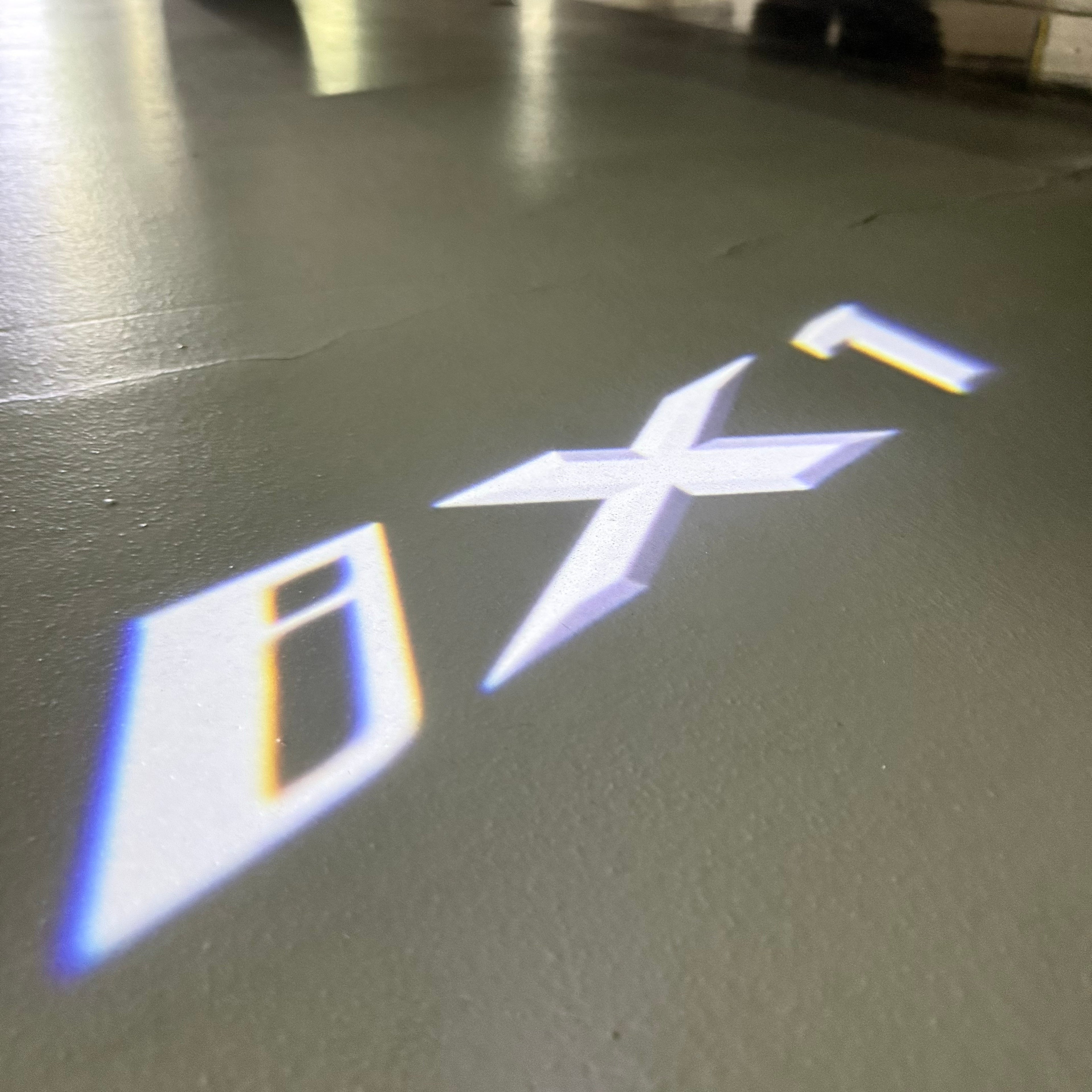 BMW M3 LOGO PROJECTOR LIGHTS Nr.24 (الكمية 1 = 1 مجموعة / 2 أضواء باب)