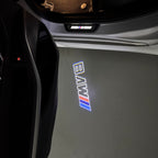 BMW M3 LOGO PROJECTOR LIGHTS Nr.24 (الكمية 1 = 1 مجموعة / 2 أضواء باب)