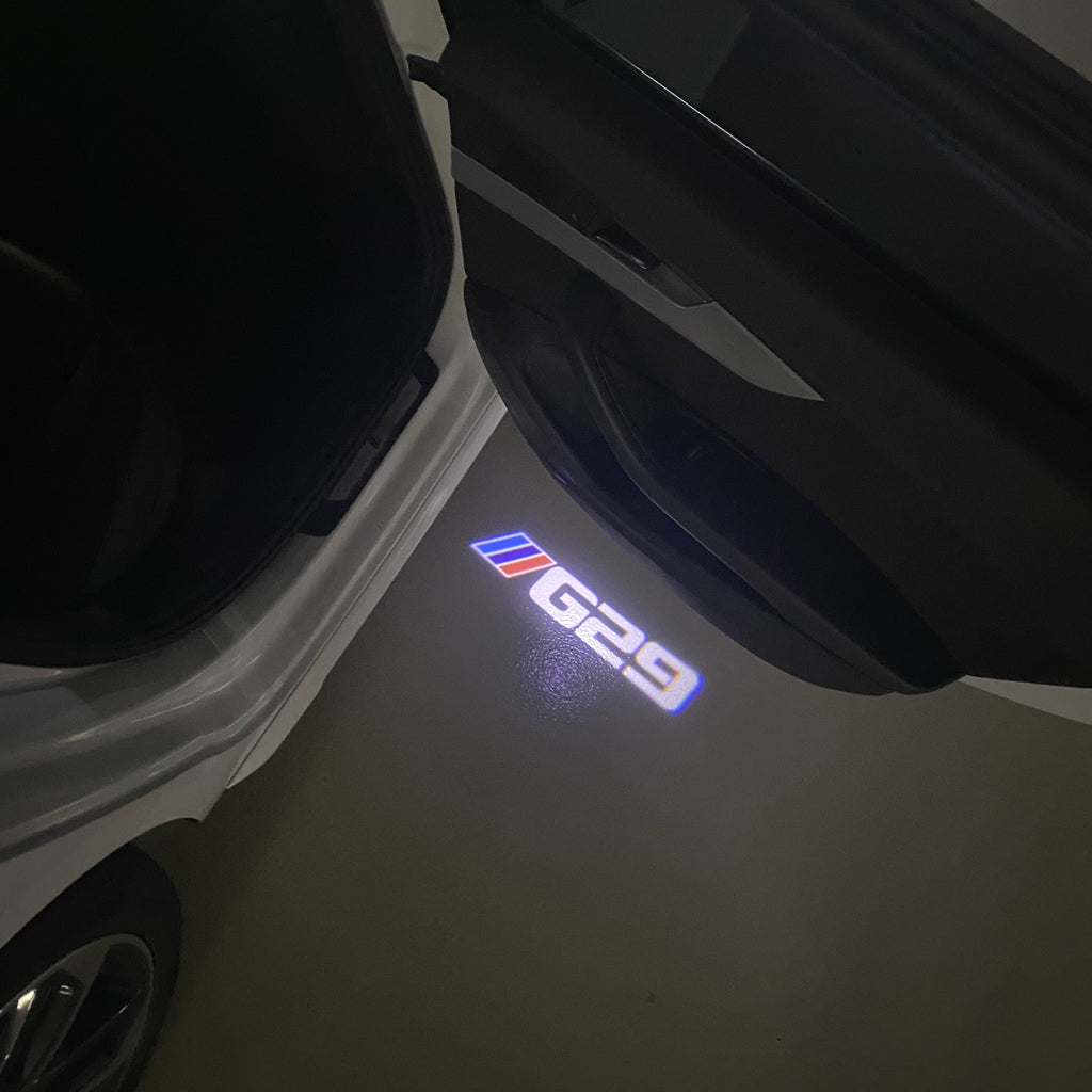 BMW M3 LOGO PROJECTOR LIGHTS Nr.24 (الكمية 1 = 1 مجموعة / 2 أضواء باب)