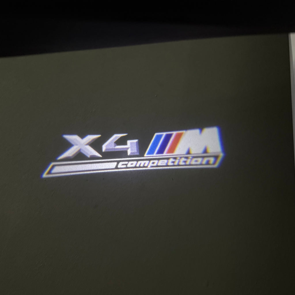 BMW M3 LOGO PROJECTOR LIGHTS Nr.24 (الكمية 1 = 1 مجموعة / 2 أضواء باب)