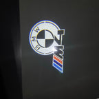 BMW M3 LOGO PROJECTOR LIGHTS Nr.24 (الكمية 1 = 1 مجموعة / 2 أضواء باب)