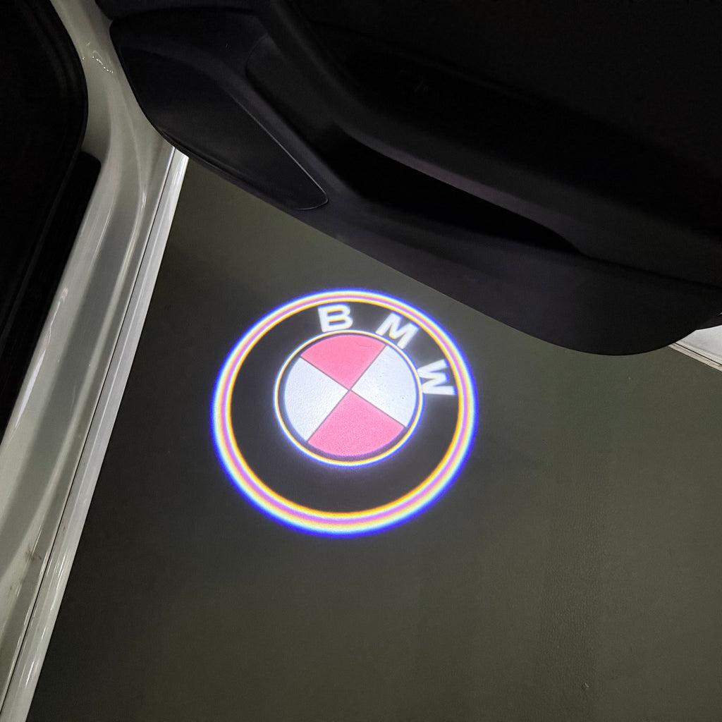 BMW M3 LOGO PROJECTOR LIGHTS Nr.24 (الكمية 1 = 1 مجموعة / 2 أضواء باب)