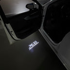 BMW M3 LOGO PROJECTOR LIGHTS Nr.24 (الكمية 1 = 1 مجموعة / 2 أضواء باب)