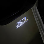 BMW M3 LOGO PROJECTOR LIGHTS Nr.24 (الكمية 1 = 1 مجموعة / 2 أضواء باب)