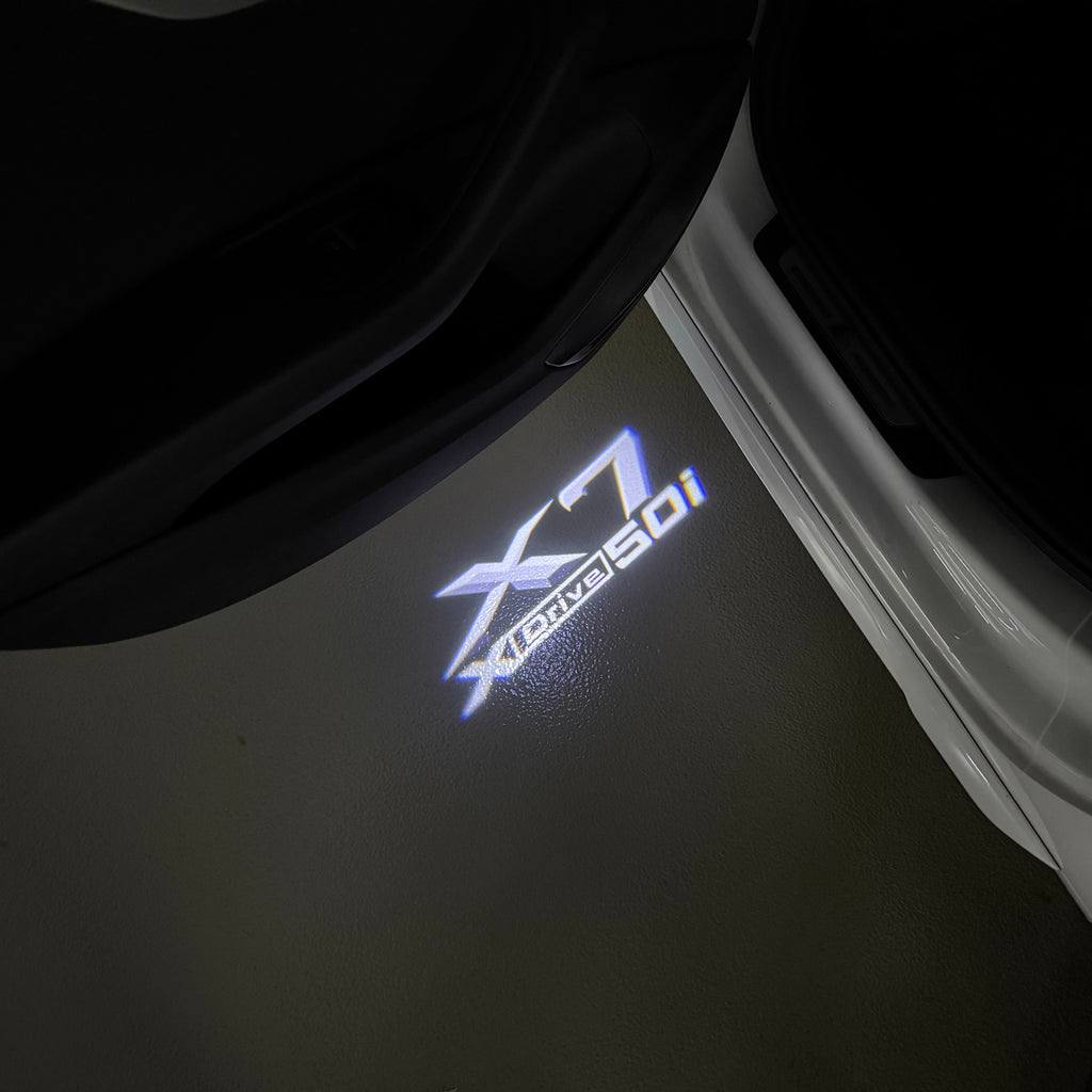 BMW M3 LOGO PROJECTOR LIGHTS Nr.24 (الكمية 1 = 1 مجموعة / 2 أضواء باب)