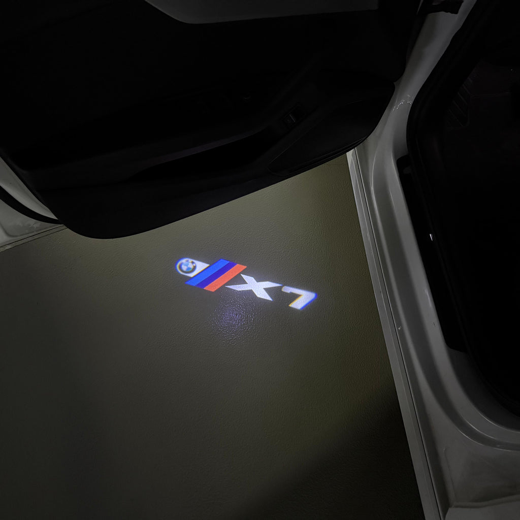 BMW M3 LOGO PROJECTOR LIGHTS Nr.24 (الكمية 1 = 1 مجموعة / 2 أضواء باب)