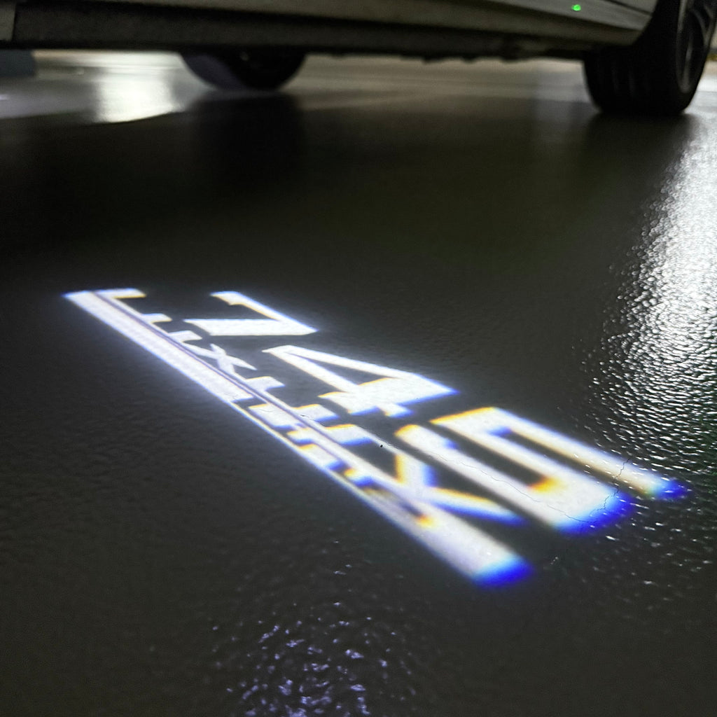BMW M3 LOGO PROJECTOR LIGHTS Nr.24 (الكمية 1 = 1 مجموعة / 2 أضواء باب)