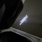 BMW M3 LOGO PROJECTOR LIGHTS Nr.24 (الكمية 1 = 1 مجموعة / 2 أضواء باب)