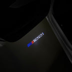 BMW M3 LOGO PROJECTOR LIGHTS Nr.24 (الكمية 1 = 1 مجموعة / 2 أضواء باب)