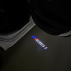 BMW M3 LOGO PROJECTOR LIGHTS Nr.24 (الكمية 1 = 1 مجموعة / 2 أضواء باب)