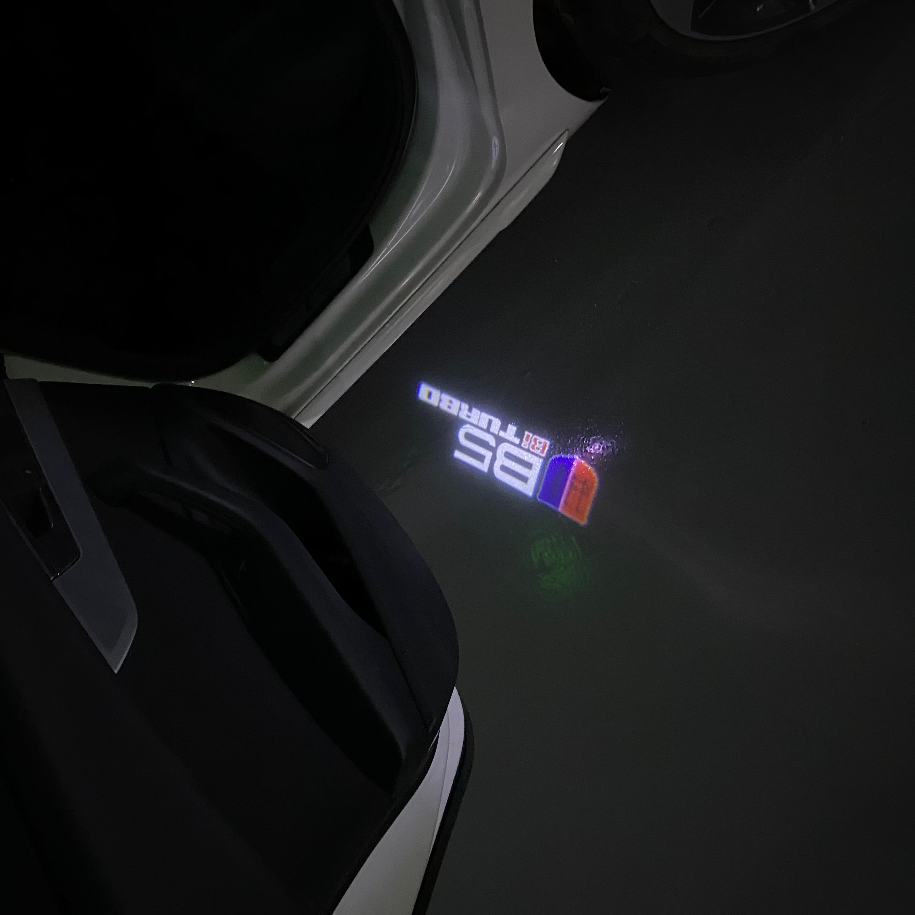 ALPINA B5 Bi TURBO LOGO PROJECTOT LIGHTS  (quantity 1 = 1 sets/2 door lights) Nr.07A57