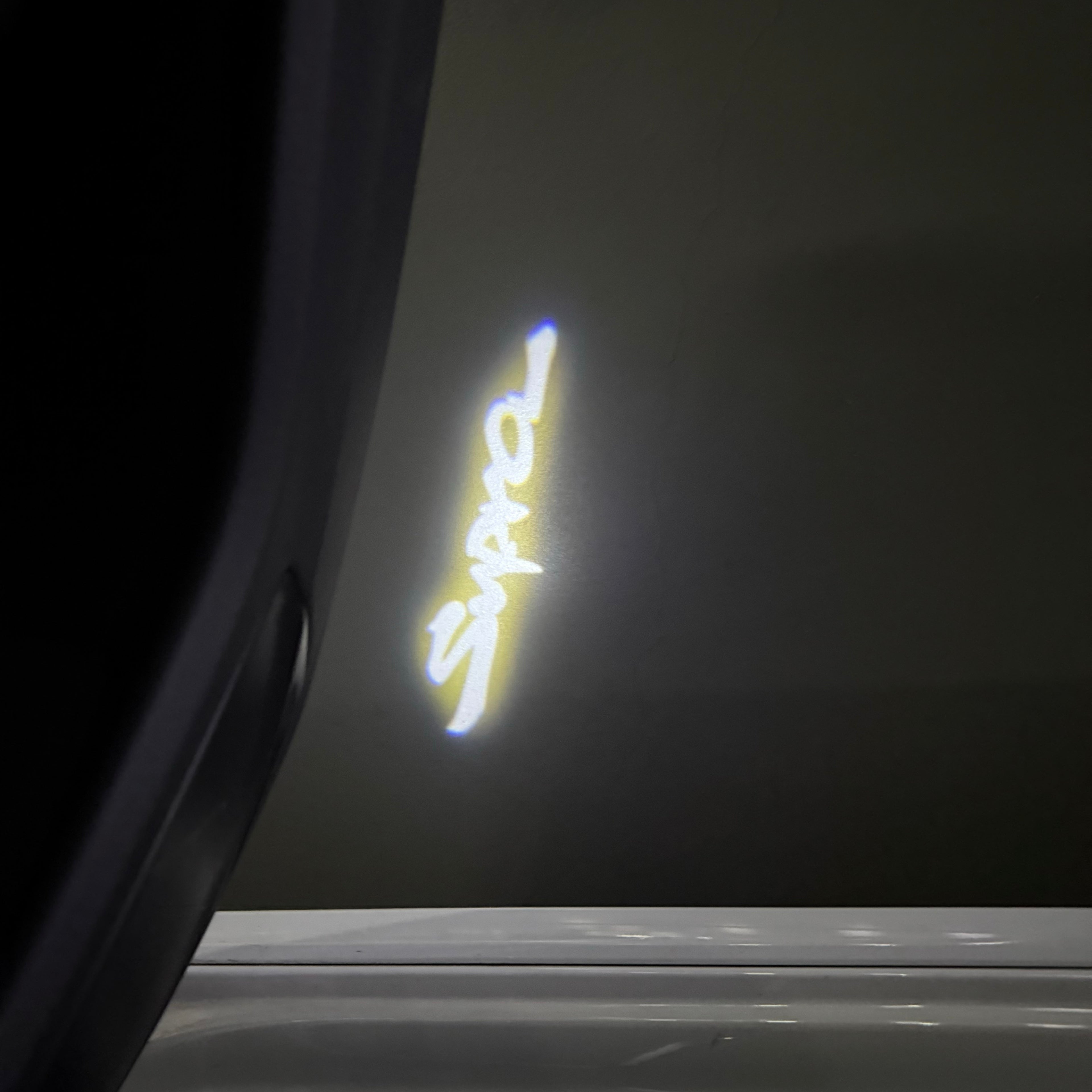 TOYOTA SUPRA  LOGO PROJECROTR LIGHTS  (quantity 1 = 1 sets/2 door lights) Nr.0G40