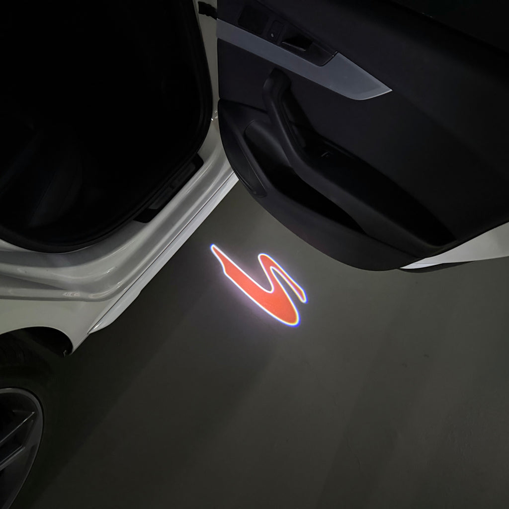 TOYOTA  SUPRA    LOGO PROJECROTR LIGHTS  (quantity 1 = 1 sets/2 door lights) Nr.0G36