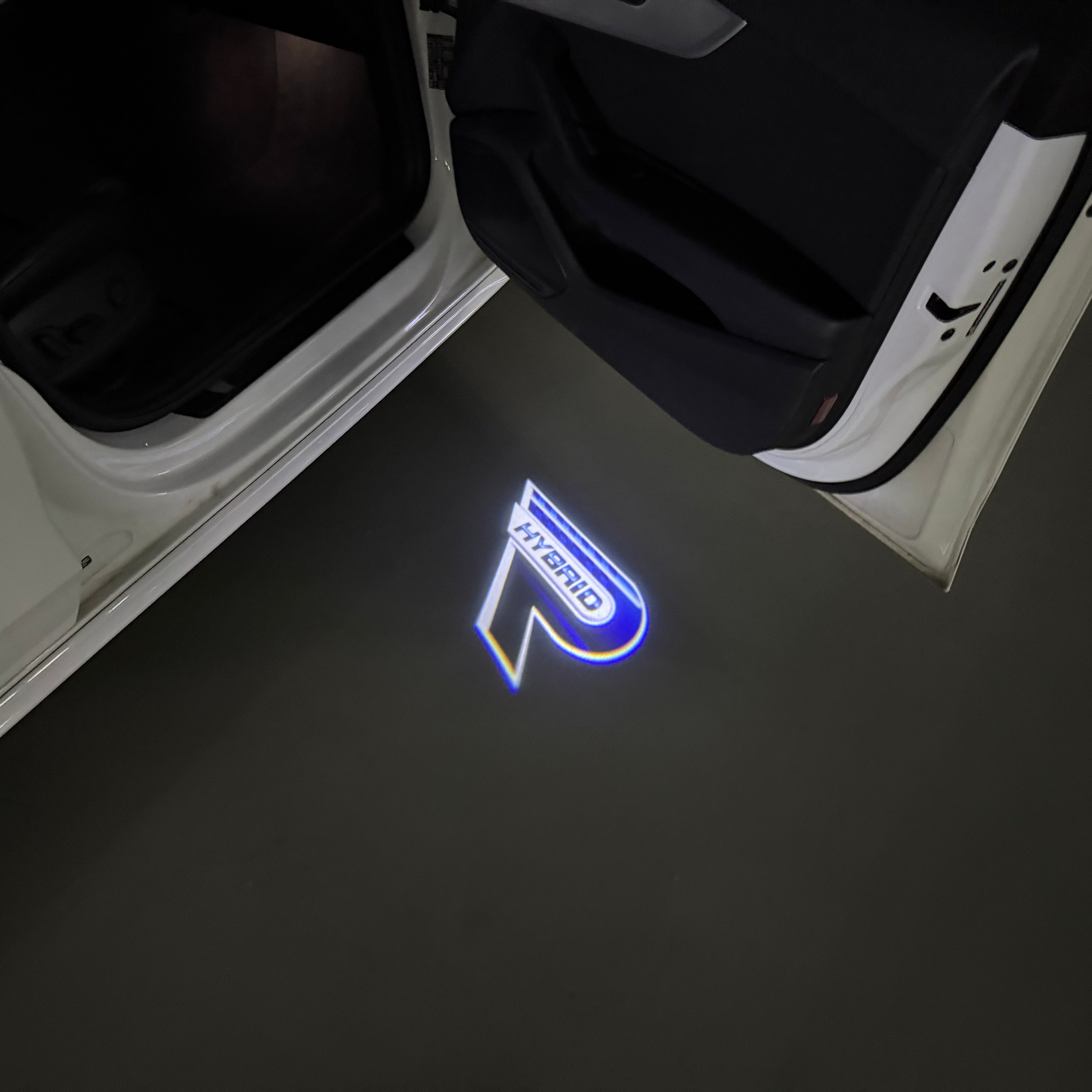 LEXUS  HYBRID  LOGO PROJECROTR LIGHTS (quantity 1 = 1 sets/2 door lights)Nr.01a61