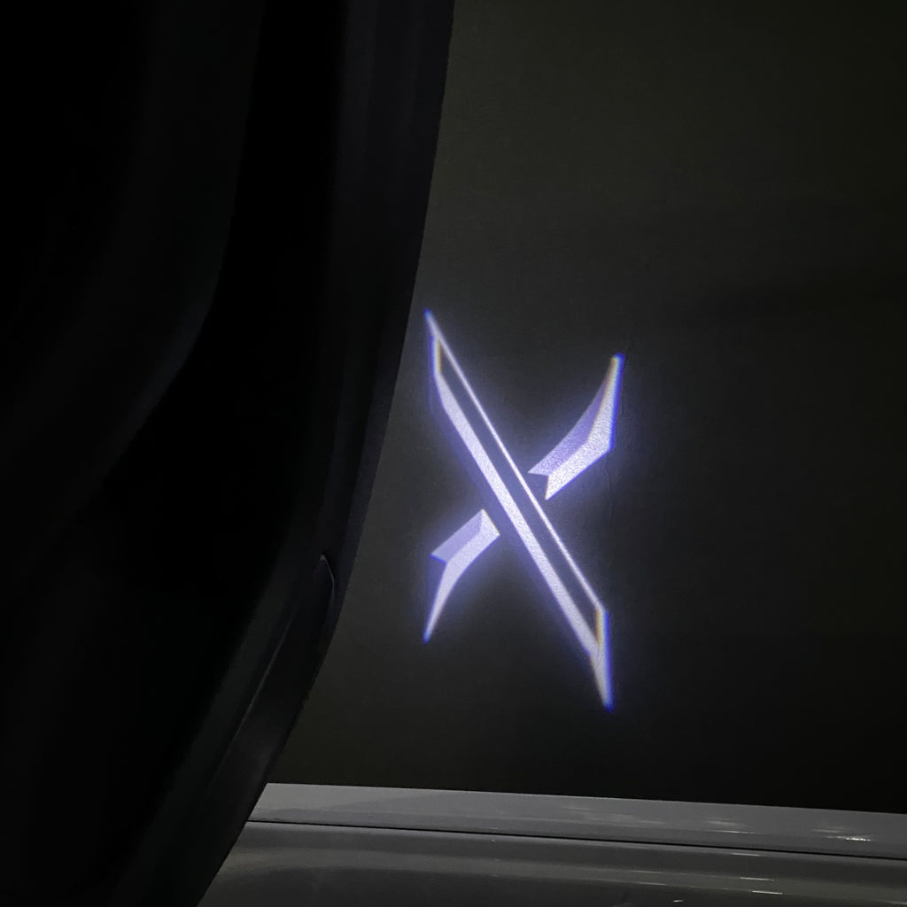 TOYOTA MARK X  LOGO PROJECROTR LIGHTS  (quantity 1 = 1 sets/2 door lights) Nr.0G06