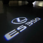 LEXUS LOGO PROJECTOR LIGHTS Nr.01 (الكمية 1 = 1 مجموعة / 2 أضواء باب)