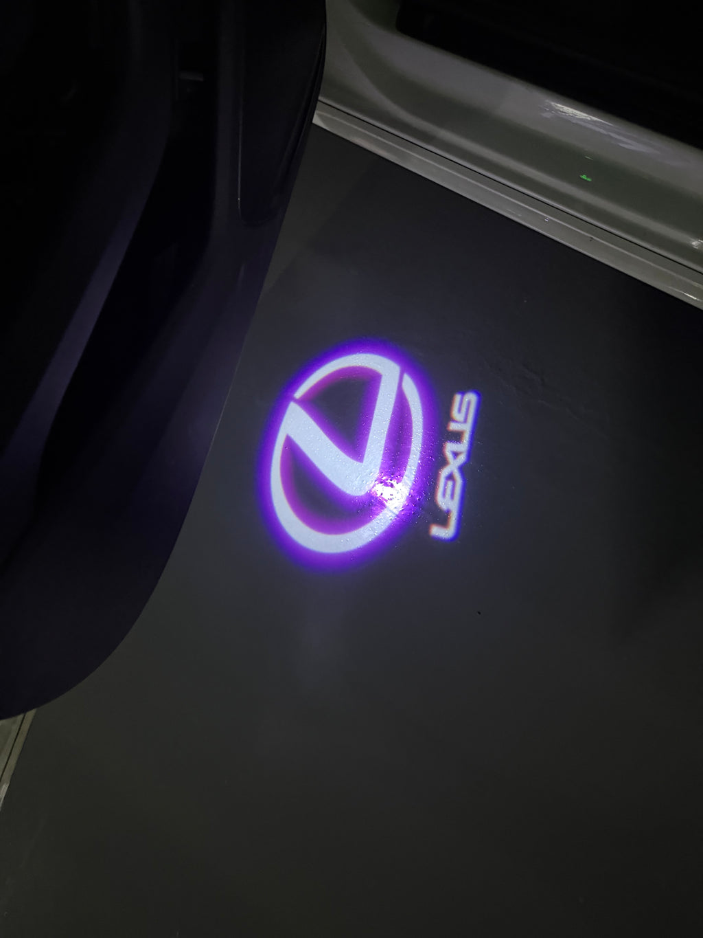 LEXUS Original LOGO PROJECROTR LIGHTS (quantity 1 = 1 sets/2 door lights)Nr.01a43