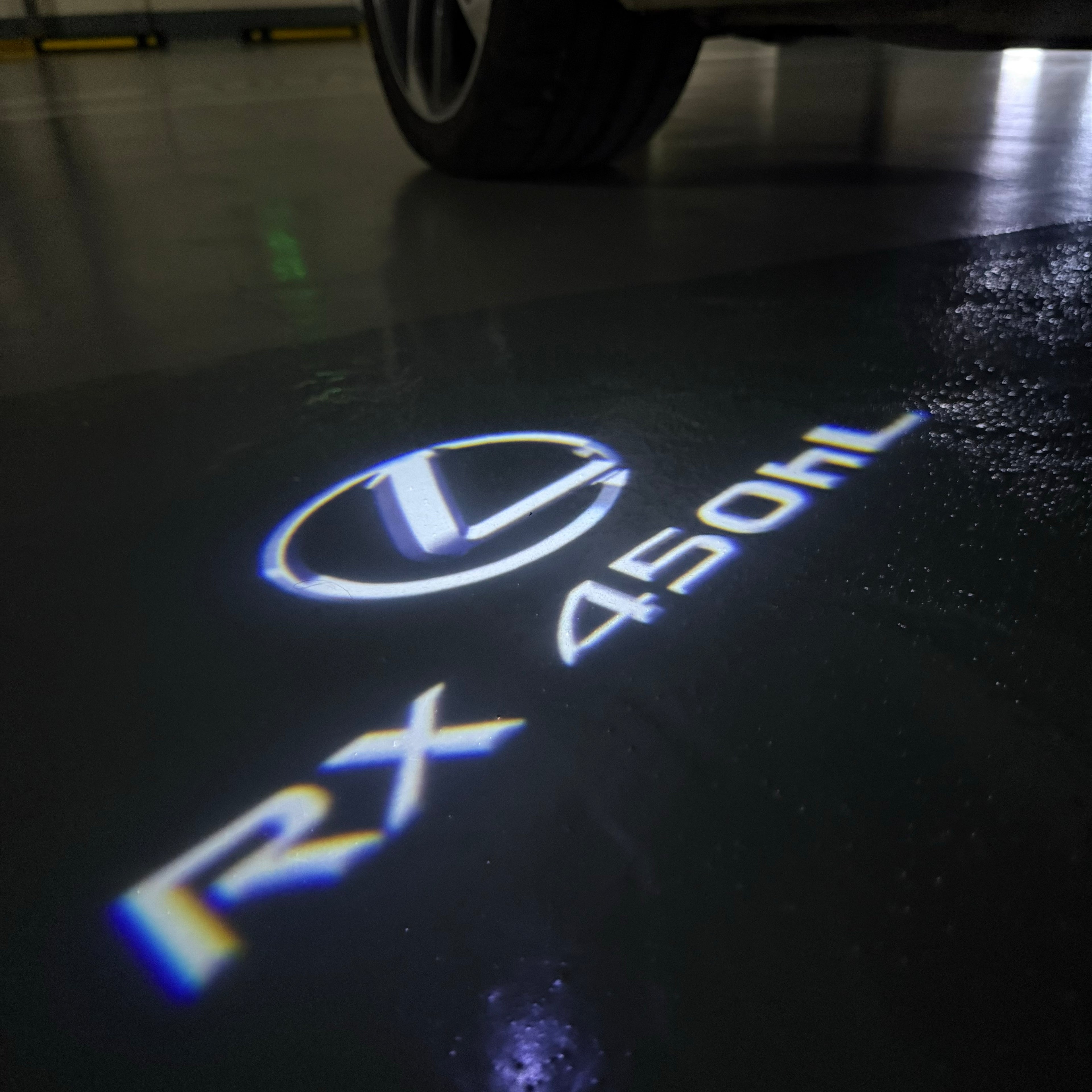 LEXUS LOGO PROJECTOR LIGHTS Nr.01 (الكمية 1 = 1 مجموعة / 2 أضواء باب)