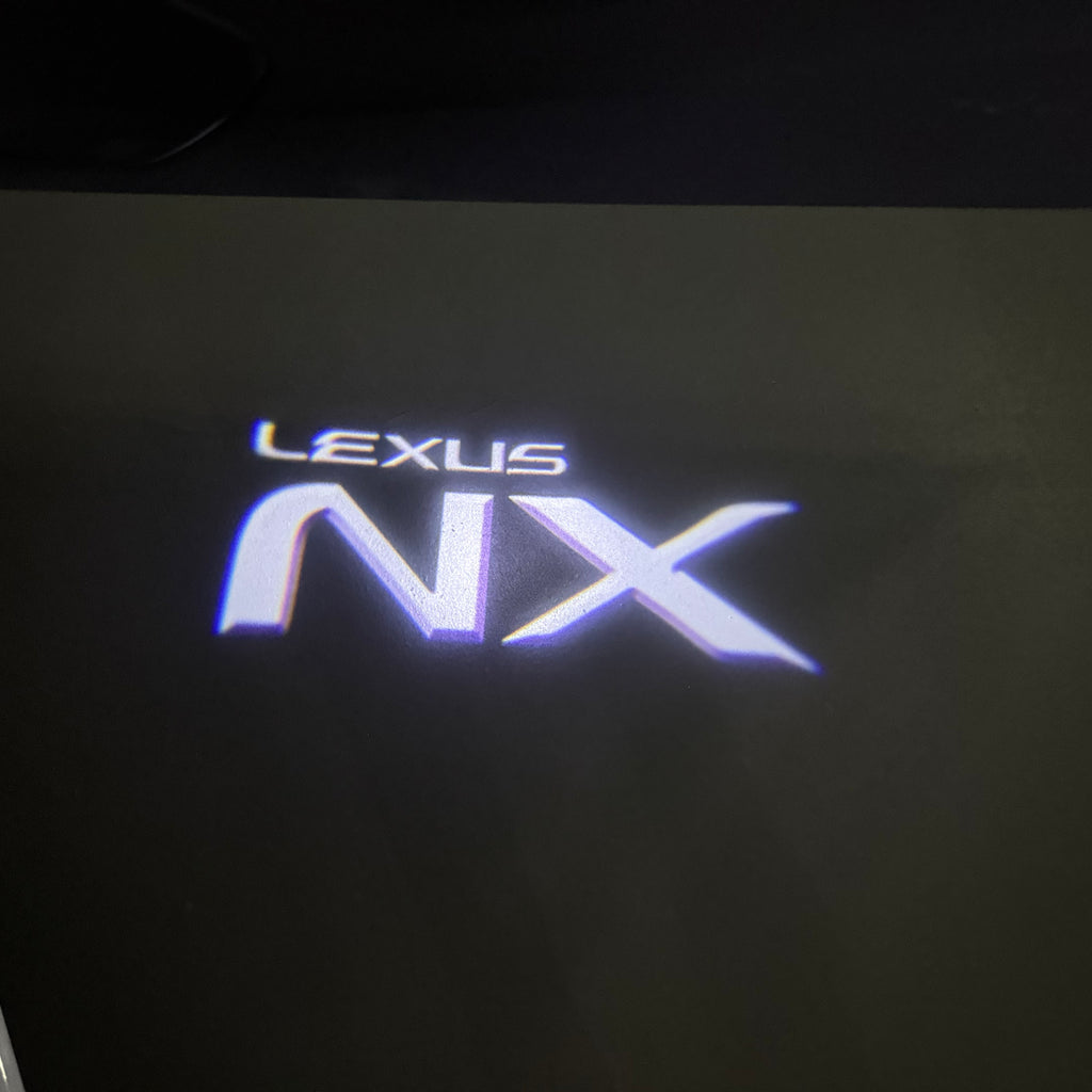 LEXUS LOGO PROJECTOR LIGHTS Nr.01 (الكمية 1 = 1 مجموعة / 2 أضواء باب)