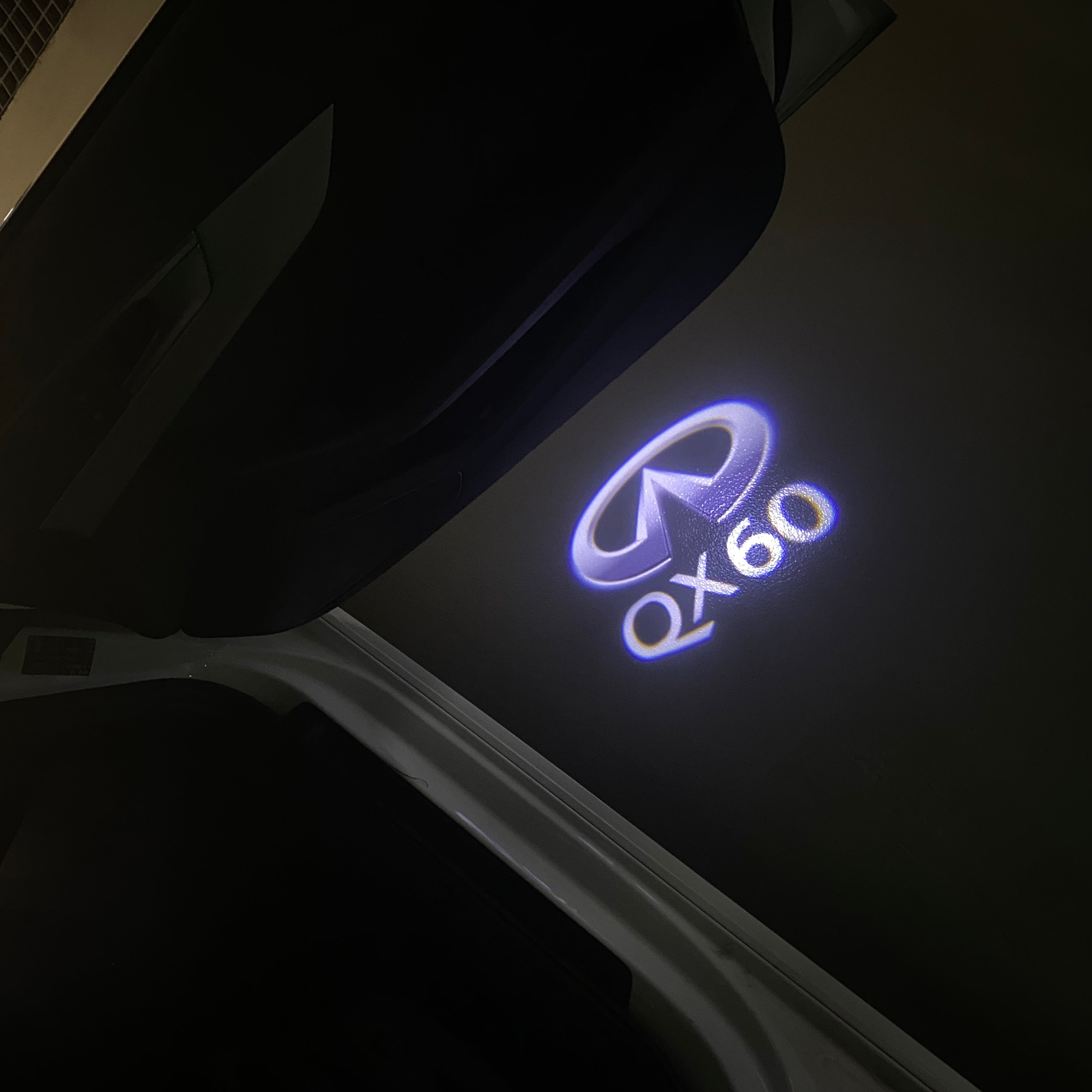 INFINITI QX60 LOGO PROJECROTR LIGHTS Nr.88 (quantity 1 = 1 sets/2 door lights)