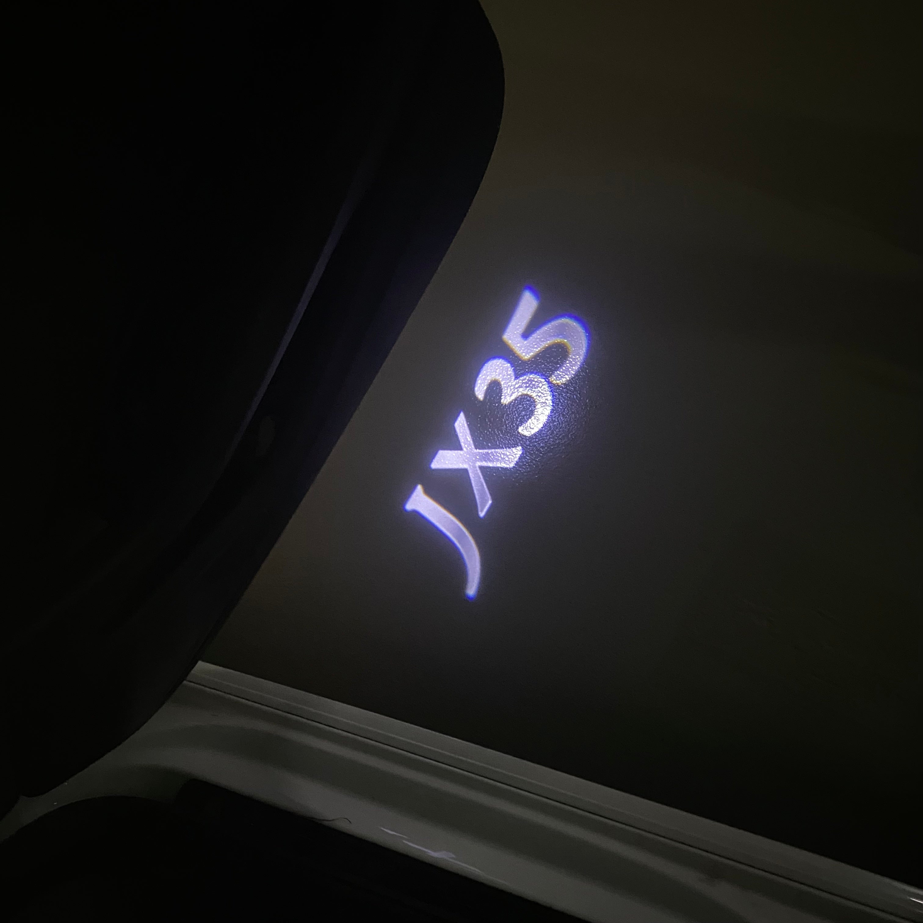 INFINITI JX35 LOGO PROJECROTR LIGHTS Nr.64 (quantity 1 = 1 sets/2 door lights)