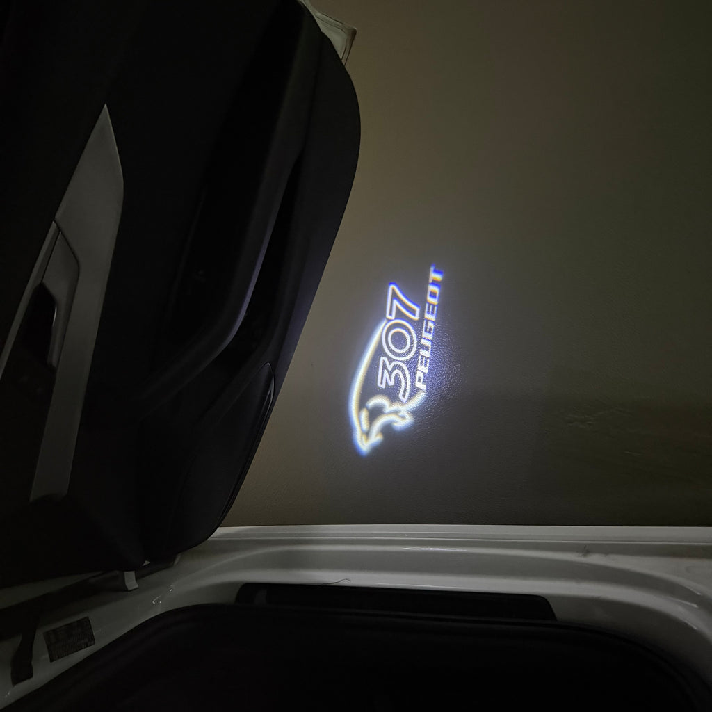BMW M3 LOGO PROJECTOR LIGHTS Nr.24 (الكمية 1 = 1 مجموعة / 2 أضواء باب)
