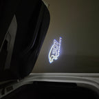 BMW M3 LOGO PROJECTOR LIGHTS Nr.24 (الكمية 1 = 1 مجموعة / 2 أضواء باب)