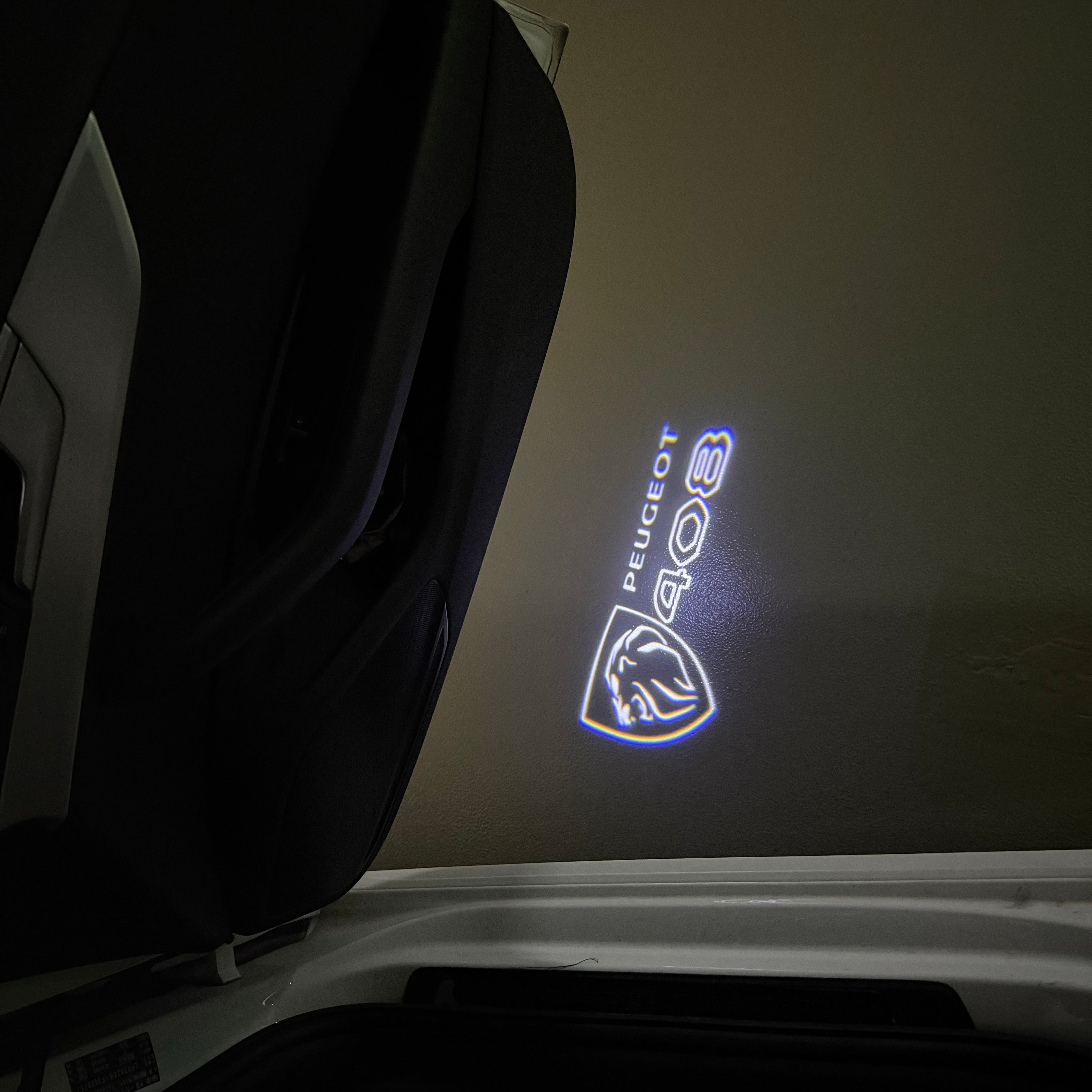 BMW M3 LOGO PROJECTOR LIGHTS Nr.24 (الكمية 1 = 1 مجموعة / 2 أضواء باب)
