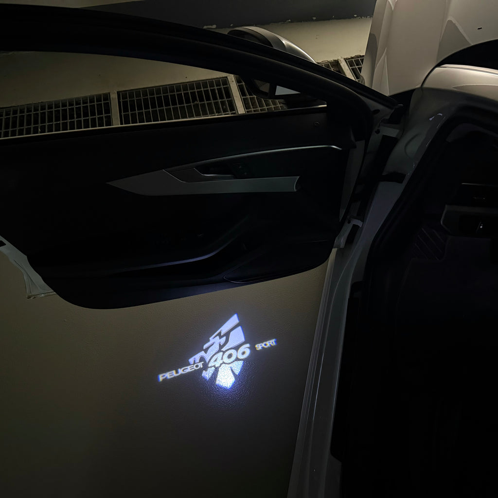 BMW M3 LOGO PROJECTOR LIGHTS Nr.24 (الكمية 1 = 1 مجموعة / 2 أضواء باب)